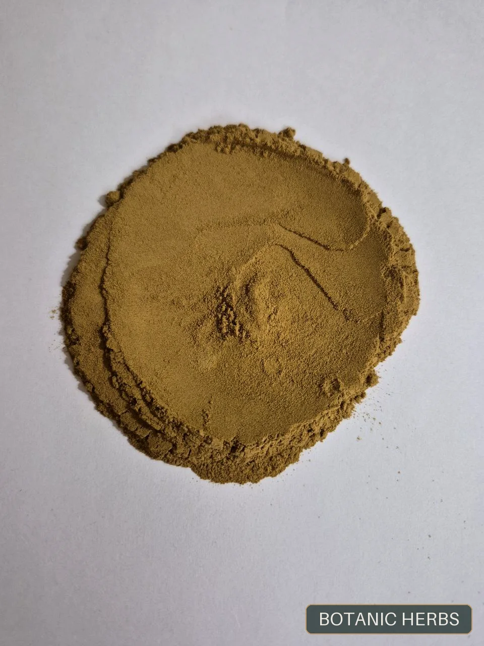 Spray-dried licorice extract powder standardized to a glycyrrhizic acid range