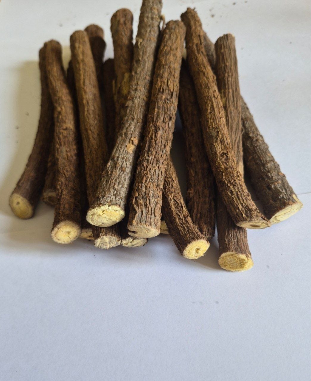 Licorice Root Sticks 15–25 cm by Botanic Herbs